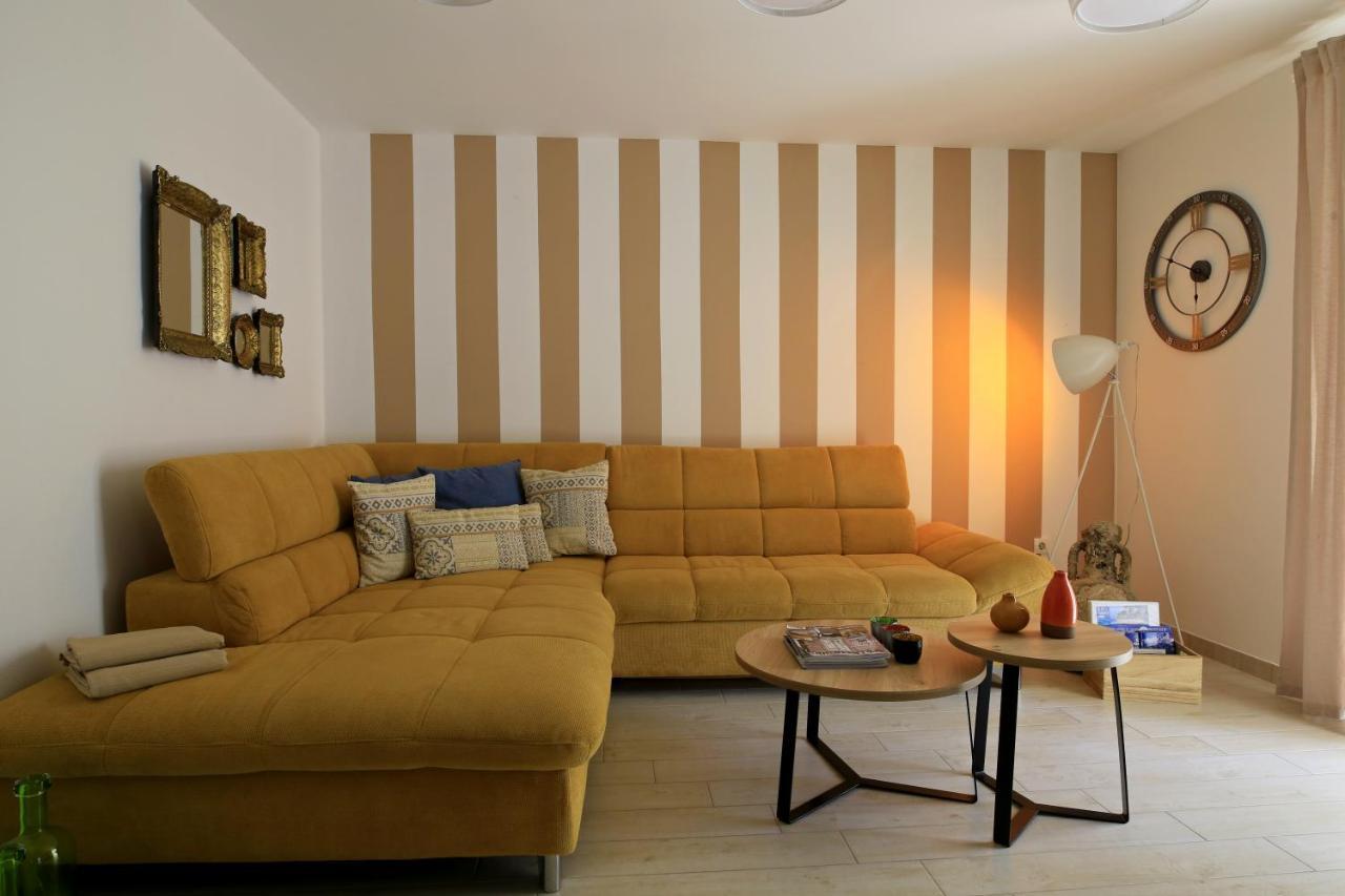 Niviga Apartment Makarska Exterior photo